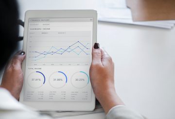 Data Education Stats Dados rawpixel-603645-unsplash